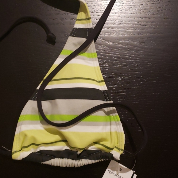 NWT! Rampage Swim Bikini Top Medium - Picture 2 of 4